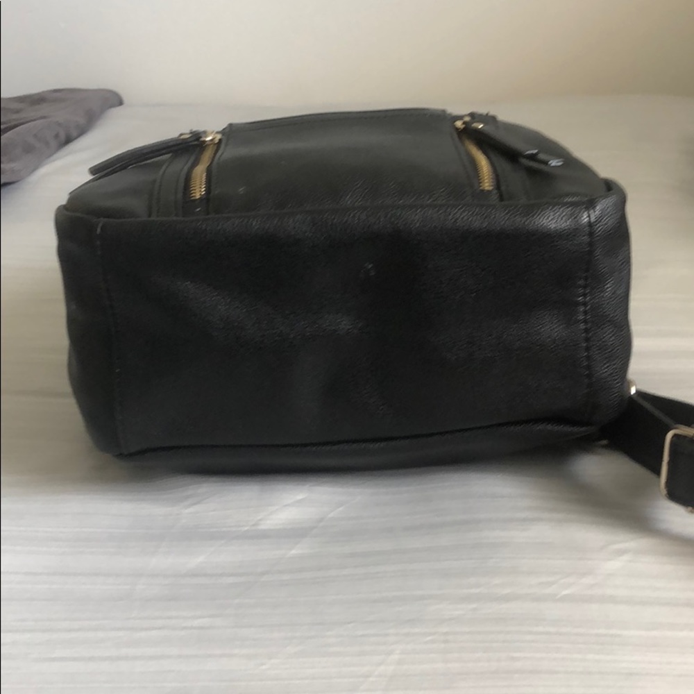 Mini Backpack - Picture 4 of 6